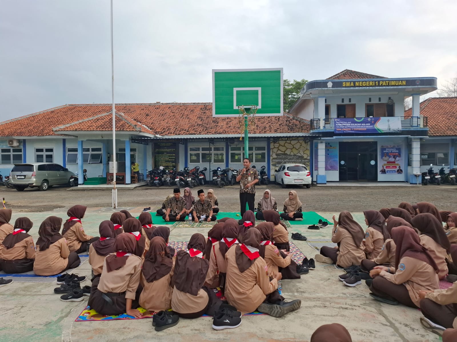 Program KOKURIKULER - SMA Negeri 1 Patimuan Program KOKURIKULER - SMA Negeri 1 Patimuan