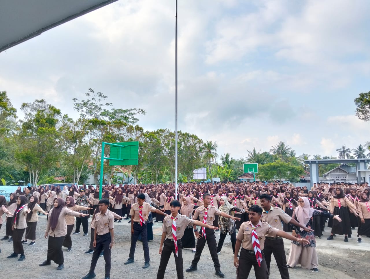 Program KOKURIKULER - SMA Negeri 1 Patimuan Program KOKURIKULER - SMA Negeri 1 Patimuan