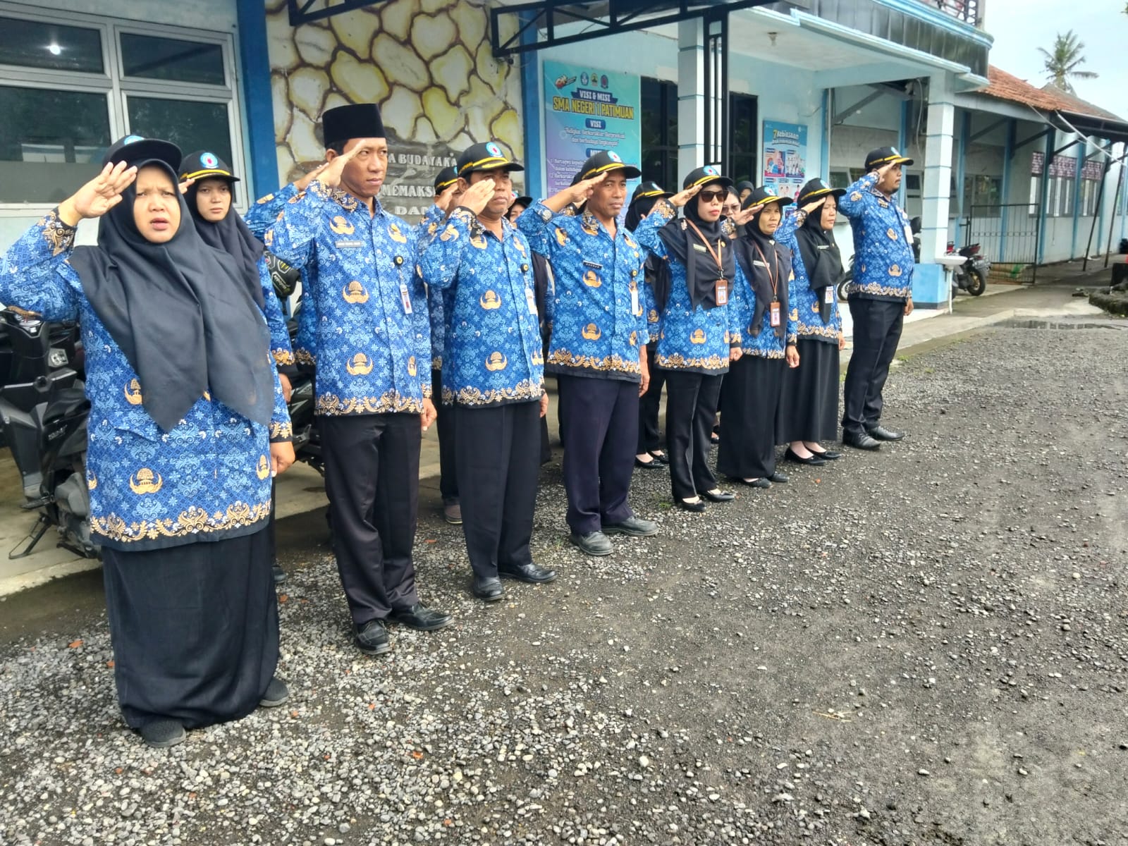 Upacara Peringatan Hari Pahlawan Tahun 2025 Upacara Peringatan Hari Pahlawan Tahun 2025
