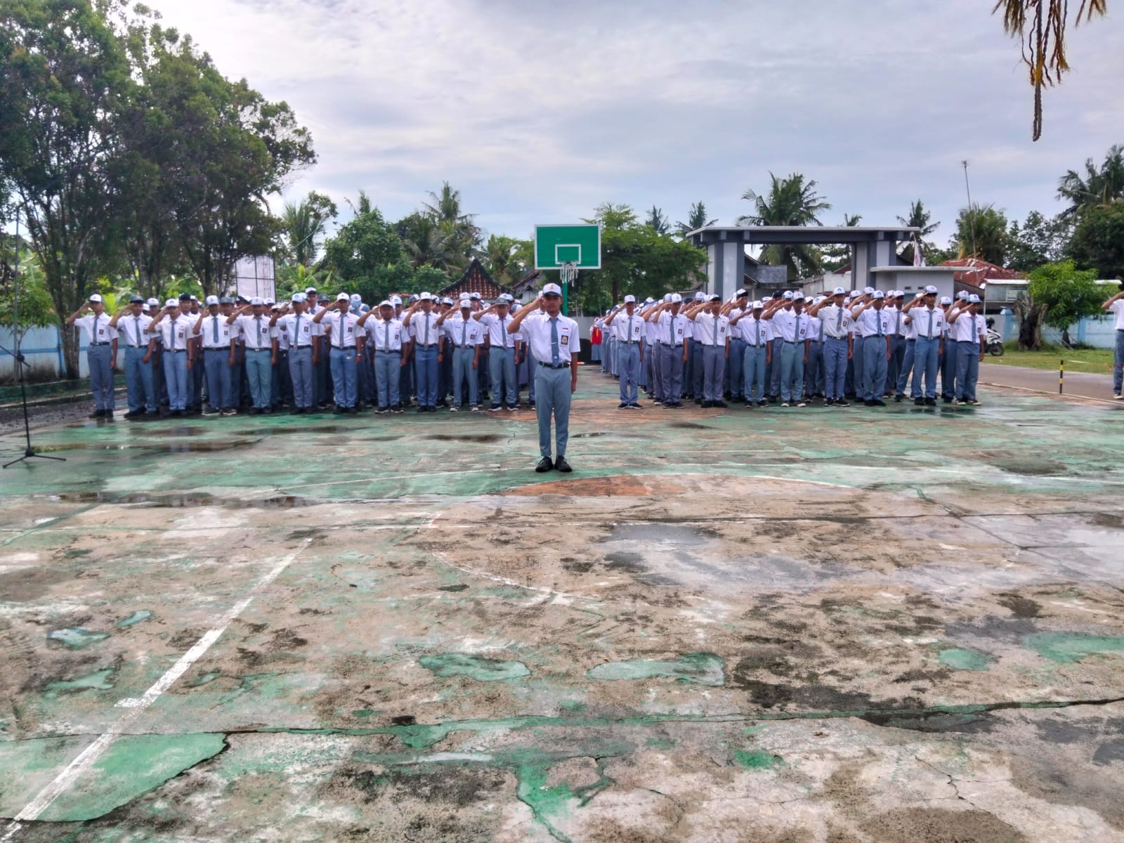 Upacara Peringatan Hari Pahlawan Tahun 2025 Upacara Peringatan Hari Pahlawan Tahun 2025